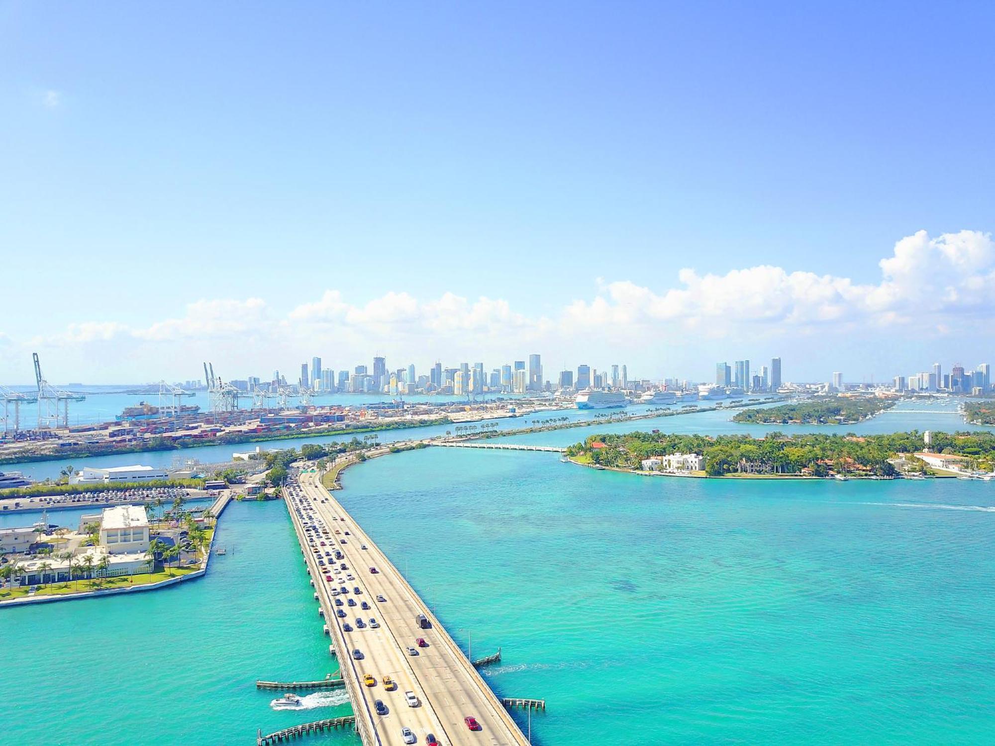 Sunny Days Apartments Miami Beach Exterior photo